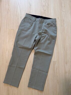 Classic Olive Straight-Leg Pants